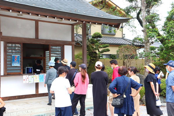 埼玉永代供養の定泰寺 かき氷・ドリンクサービス